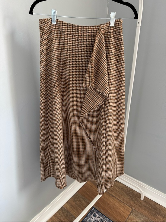 Dresses & Skirts - Houndstooth Midi Wrap Skirt in Brown